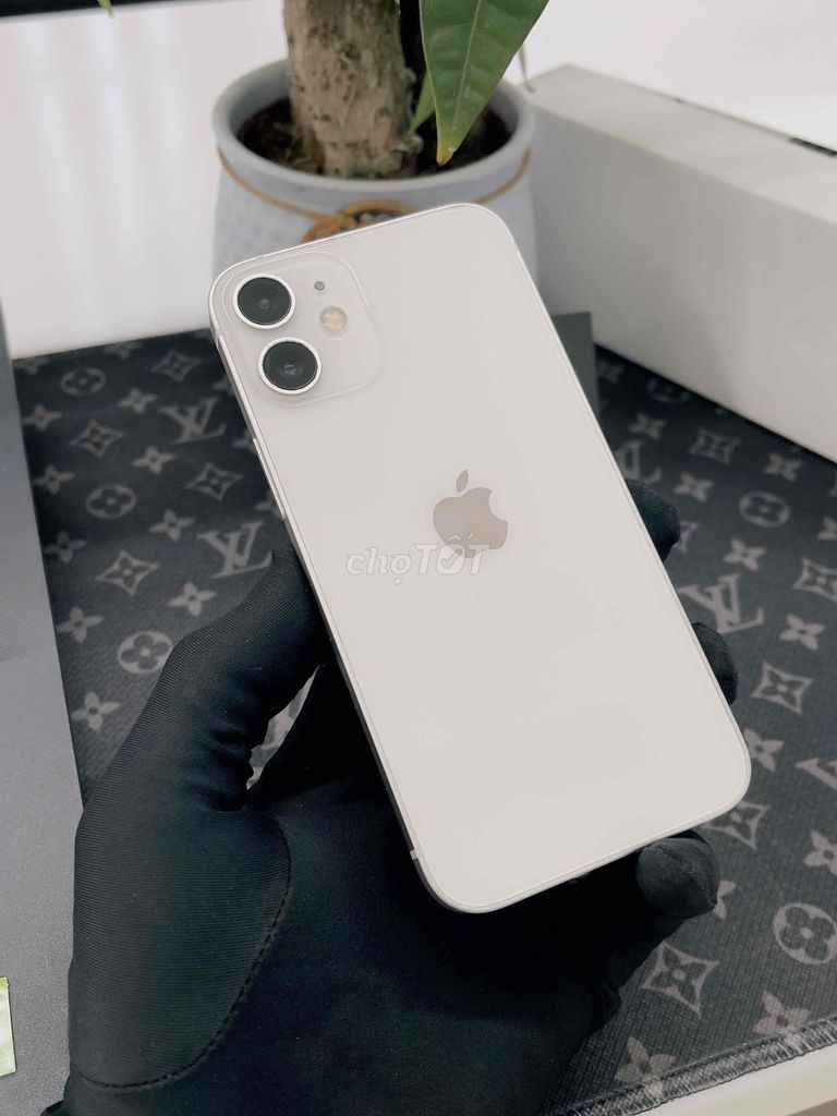 iPhone 12Mini_64Gb. MÁY QUỐC TẾ ZIN NGUYÊN BẢN. Mua bán Điện thoại tại Thành phố Biên Hòa Đồng Nai được đăng bởi DT MOBILE BIÊN HOÀ hình 1