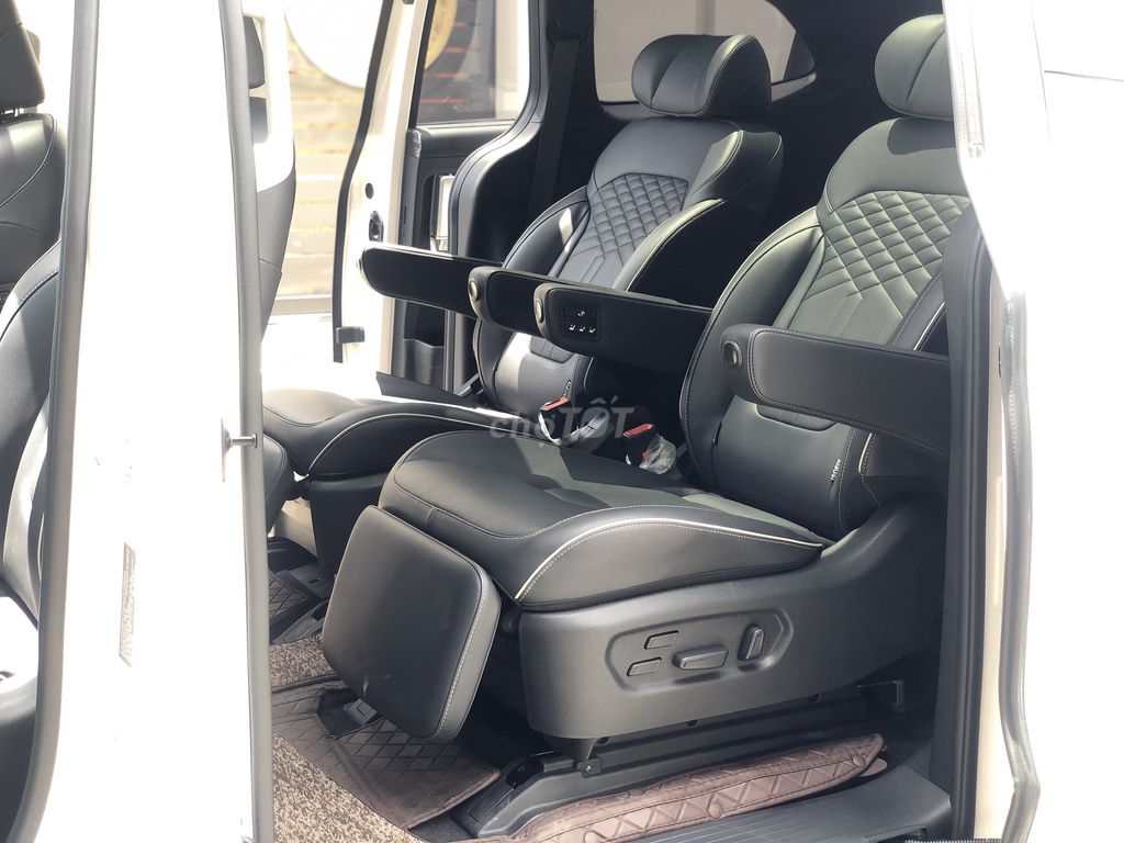 Hyundai Custin 2024 Cao Cấp 2.0T - Màu trắng. Mua bán Ô tô tại Huyện Hóc Môn Tp Hồ Chí Minh được đăng bởi Huy Hyundai hình 6