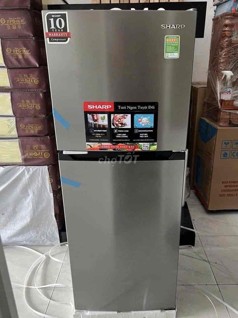 Tủ lạnh sharp 212L đời 2023 mới 100% trả góp