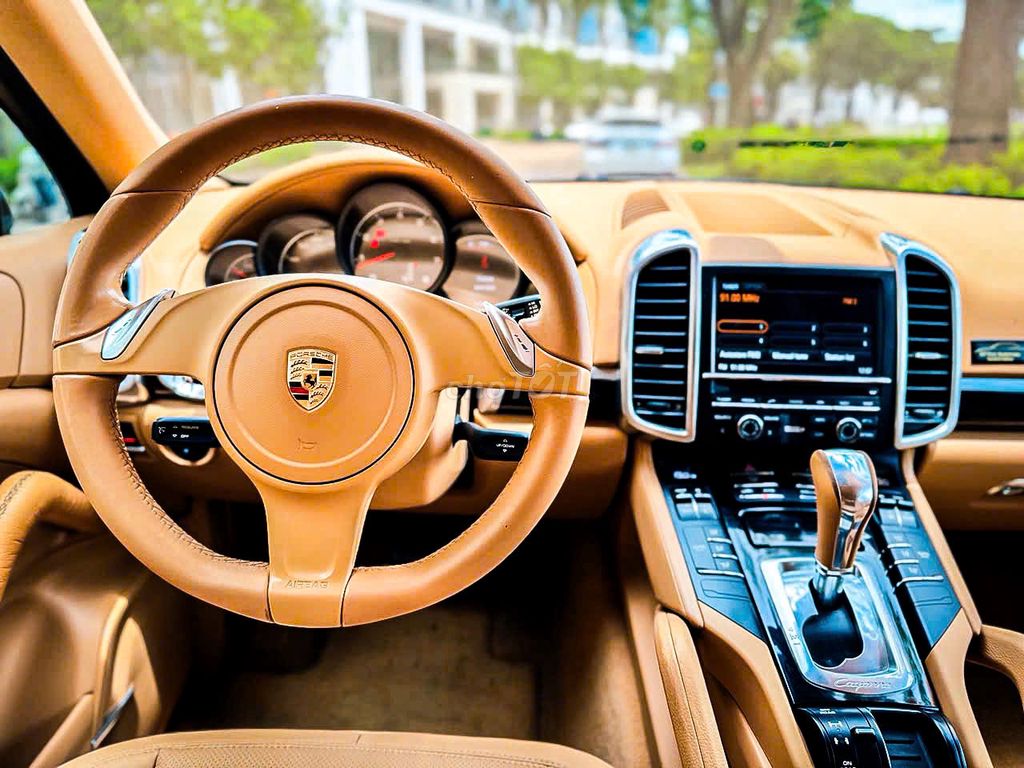 Siêu phẩm Porsche Cayenne Model 2014. Mua bán Ô tô tại Quận 7 Tp Hồ Chí Minh được đăng bởi JENNIE hình 8