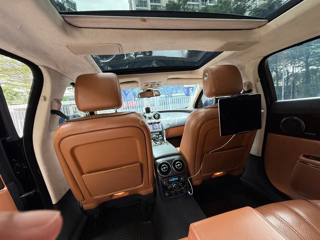 Bán xe Jaguar XJL 3.0 PORTFOLIO 2013. Mua bán Ô tô tại Quận 12 Tp Hồ Chí Minh được đăng bởi Linh Nguyen hình 5