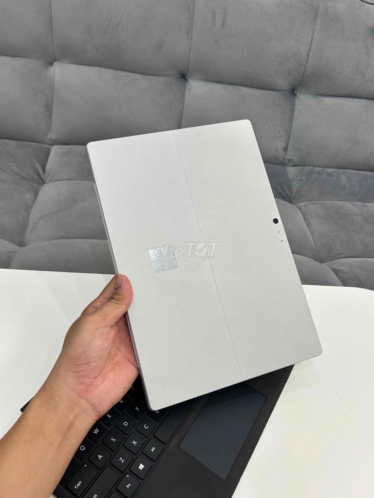 Microsoft Surface Pro 4 i7 16GB/512GB. Mua bán Laptop tại Quận Tân Bình Tp Hồ Chí Minh được đăng bởi Laptop YG hình 1