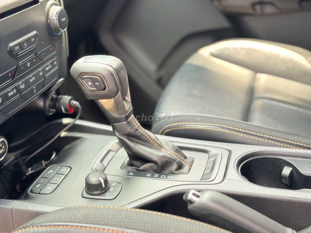 Ford Ranger 2019 Wildtrak 2.0L 4x4 AT - 92000 km. Mua bán Ô tô tại Quận Tân Phú Tp Hồ Chí Minh được đăng bởi FORD Bến Thành Xe Đã Qua Sử Dụng hình 8