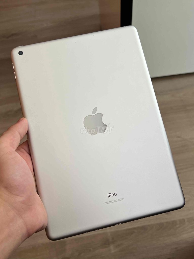 Apple iPad Gen 9 Wifi 64GB Bạc. Mua bán Máy tính bảng tại Quận 12 Tp Hồ Chí Minh được đăng bởi OkShop hình 1