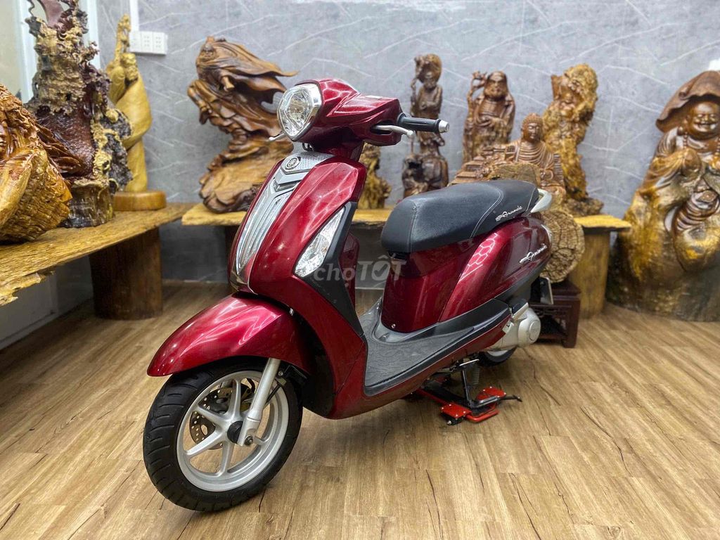 👉Grande 2017 bstp chính chủ dàn áo keng,máy bao êm. Mua bán Xe máy tại Quận 7 Tp Hồ Chí Minh được đăng bởi Xe Cũ Hiếu CT hình 1