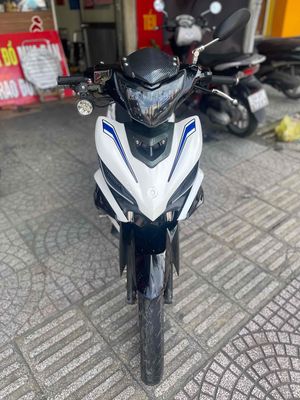 Yamaha Exciter 135 LC Trắng đen. Mua bán Xe máy tại Quận 12 Tp Hồ Chí Minh được đăng bởi Minh Chính