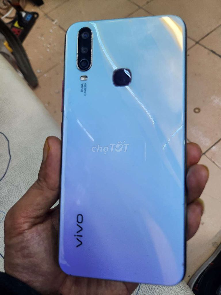 Vivo Y15 64GB Xanh tím. Mua bán Điện thoại tại Quận Long Biên Hà Nội được đăng bởi Thành  hình 1