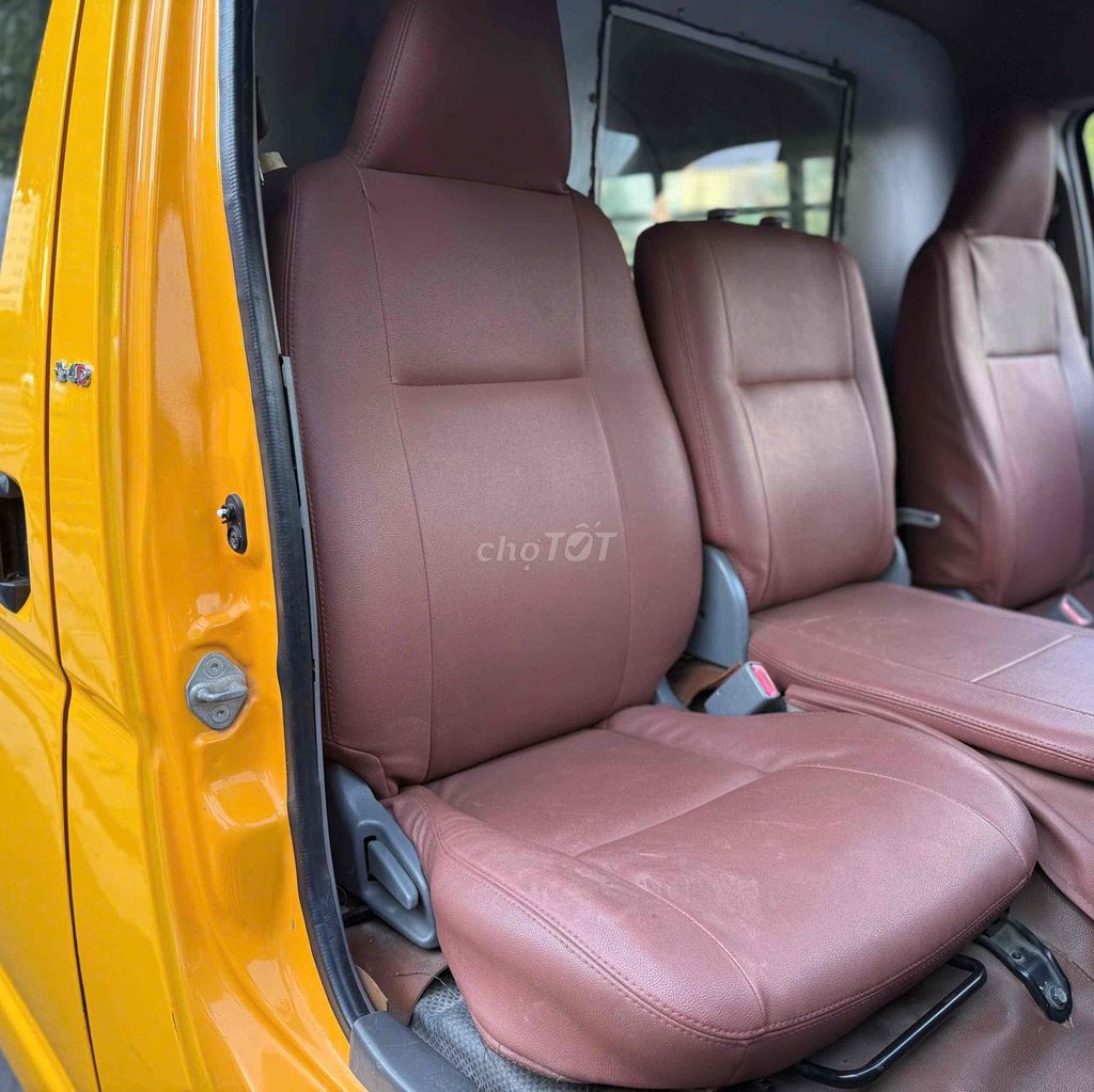Toyota Hiace 2008 van 3 chỗ tải 940kg chạy phố. Mua bán Ô tô tại Quận Bắc Từ Liêm Hà Nội được đăng bởi Tô Văn Tiến hình 9