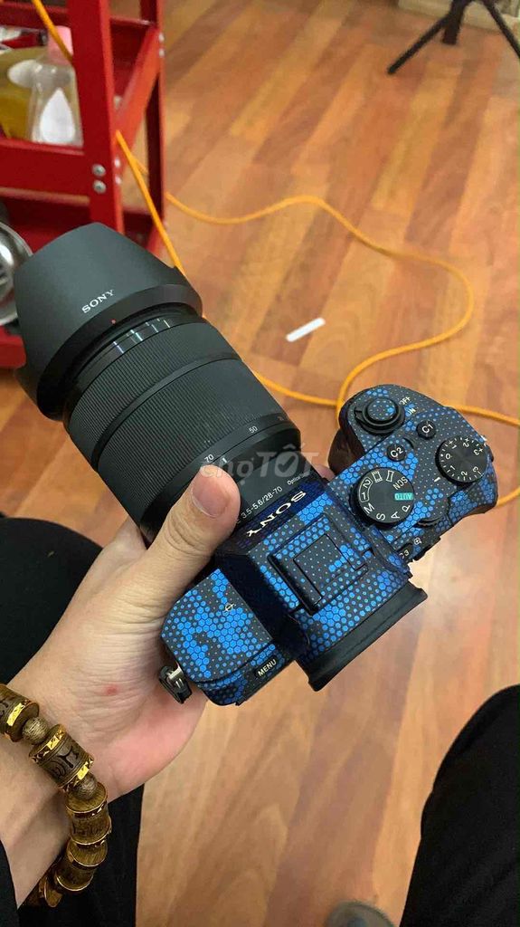 Máy ảnh Sony A72 28-70mm. Mua bán Máy ảnh, Máy quay tại Quận Long Biên Hà Nội được đăng bởi Chu Hoàng Nhật hình 1