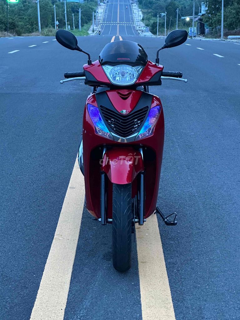 Cần bán SH đã lên áo ý đỏ. Mua bán Xe máy tại Huyện Đồng Phú Bình Phước được đăng bởi Lê Tuấn Vũ hình 3