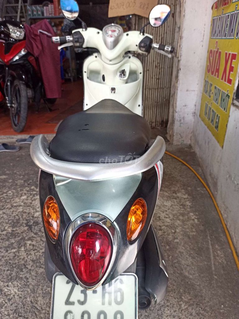 MIO NHẬP THÁI 2007 BS23H6-0888 XE ZIN A- Z ÊM ZU.. Mua bán Xe máy tại Quận Bình Tân Tp Hồ Chí Minh được đăng bởi LÊ TRUNG VIỄN. hình 7