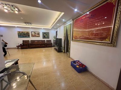 Bán gấp căn hộ Seaview 137m2 3PN đầy đủ nội thất, thoáng mát căn góc. Mua bán căn hộ/chung cư tại Thành phố Vũng Tàu Bà Rịa - Vũng Tàu được đăng bởi Nguyễn Quốc Việt