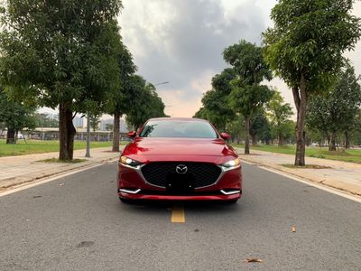 🚗 Mazda 3 Luxury sx 2023 ODO 7000km bao check