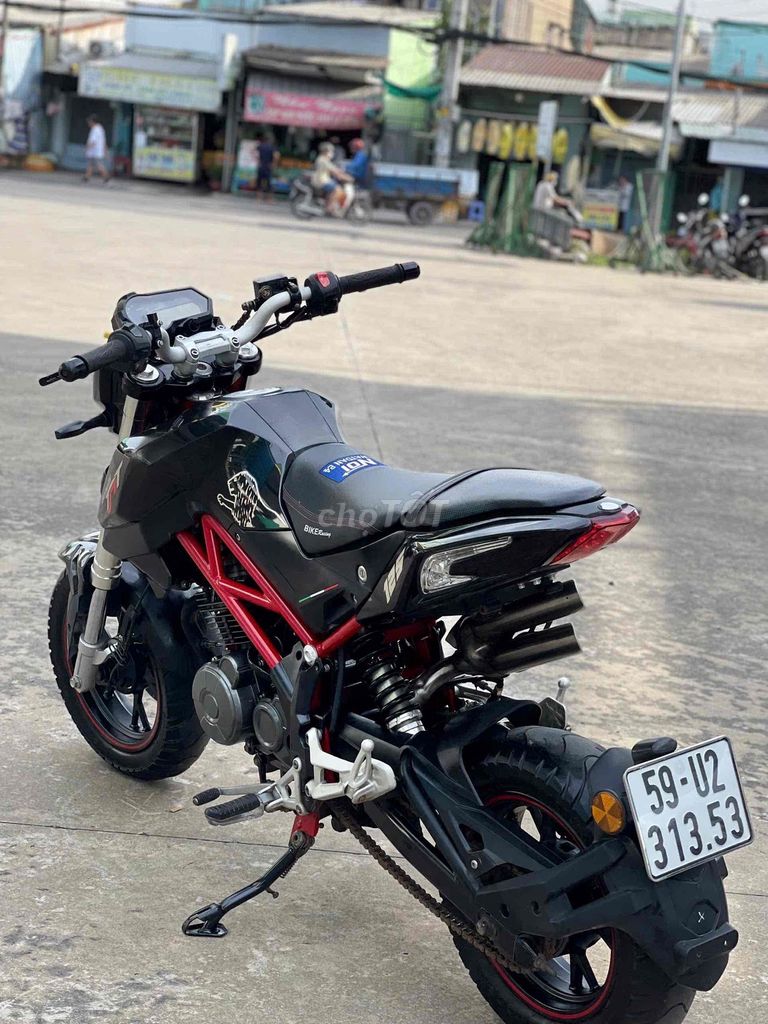 [CÔN TAY]👉Benelli TNT 125i 2020📌22.000km📌1CHỦ📌90%. Mua bán Xe máy tại Quận Bình Tân Tp Hồ Chí Minh được đăng bởi BÙI TIẾN DŨNG hình 3