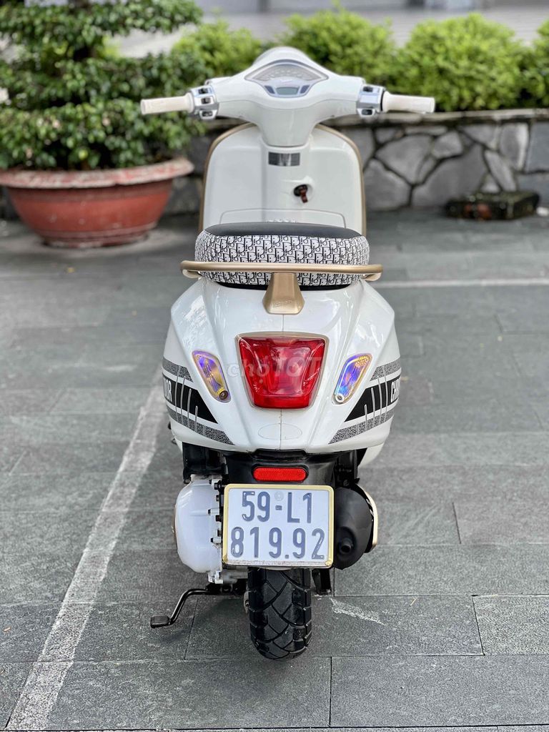 VESPA Trắng Dior 2015 BSTP CHÍNH CHỦ CÓ GÓP. Mua bán Xe máy tại Thành phố Thủ Đức Tp Hồ Chí Minh được đăng bởi Hiếu  hình 5