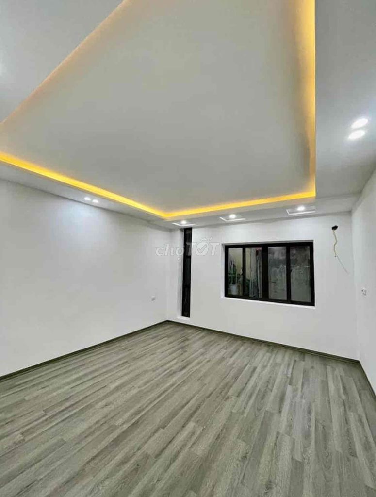 PHÂN LÔ VIP BA ĐÌNH 68m2 CHỈ NHỈNH 7 TỶ GIÁ  - Ô TÔ ĐỖ CỬA - 40M RA MẶ