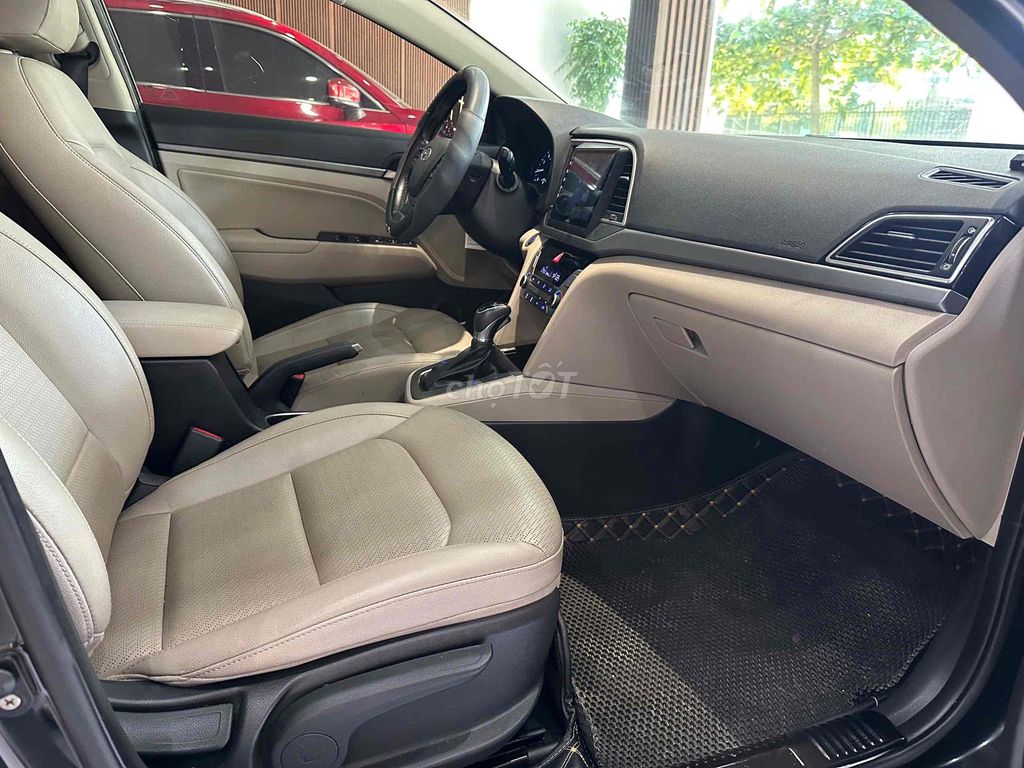 Hyundai Elantra 2018 - 70000 km. Mua bán Ô tô tại Thành phố Thủ Đức Tp Hồ Chí Minh được đăng bởi Thy Ôtô Cũ Miền Nam hình 11
