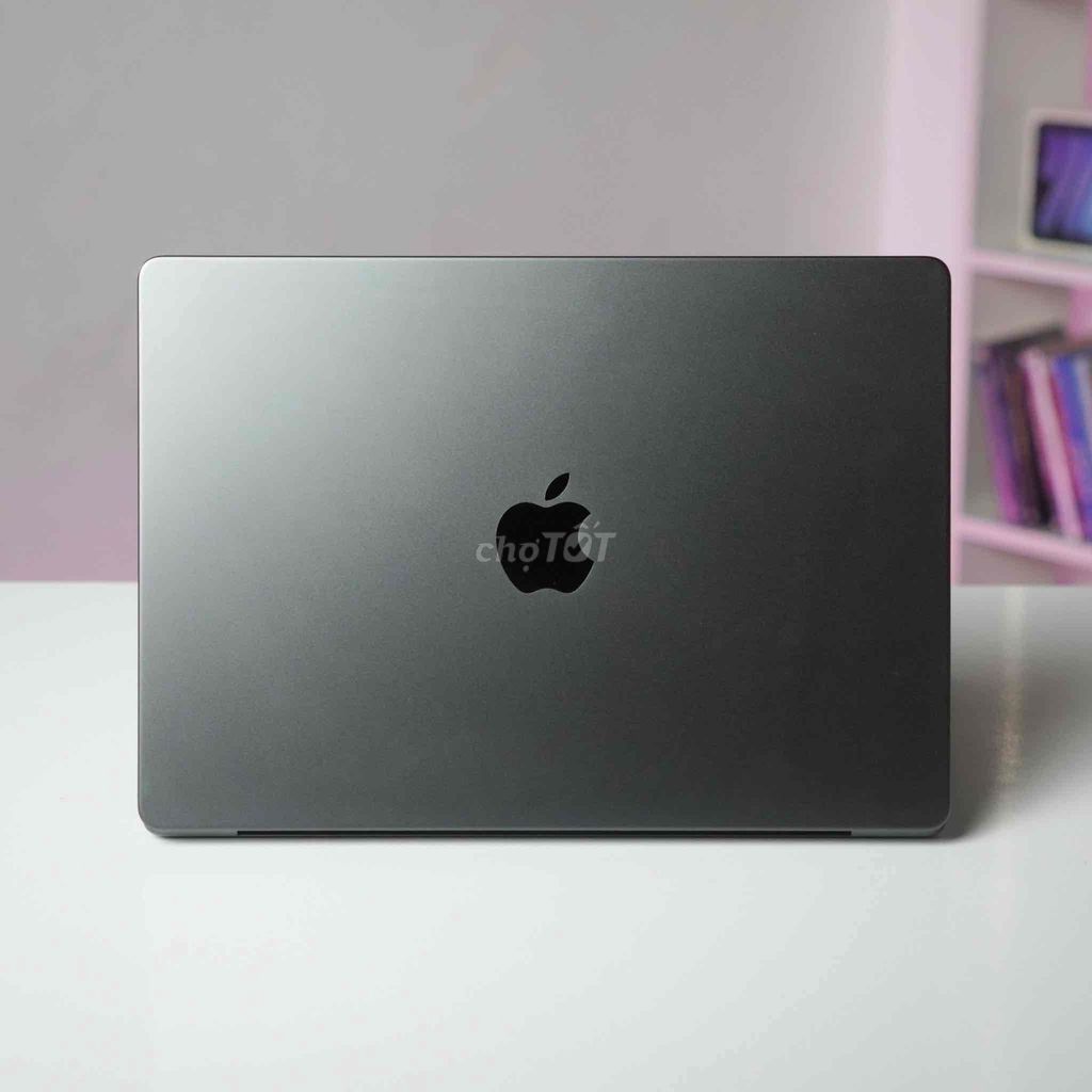 Apple MacBook Pro M3 Pro 14 inch 18GB/512GB 99.99%. Mua bán Laptop tại Quận Thanh Xuân Hà Nội được đăng bởi Nguyễn Văn Toàn hình 1