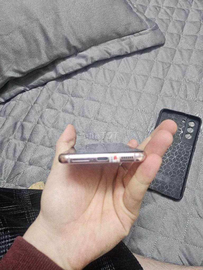Samsung Galaxy S21 Hồng Sọc màn hình. Mua bán Điện thoại tại Quận Kiến An Hải Phòng được đăng bởi Duy Ngo hình 1