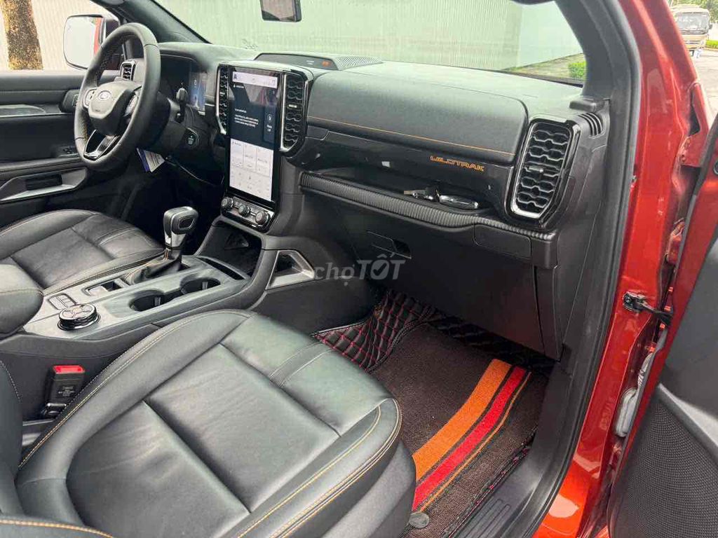 Ford Ranger 2023 Wildtrak 2.0L 4x4 AT - 3 vạn. Mua bán Ô tô tại Quận Cầu Giấy Hà Nội được đăng bởi MR tuyền hình 8