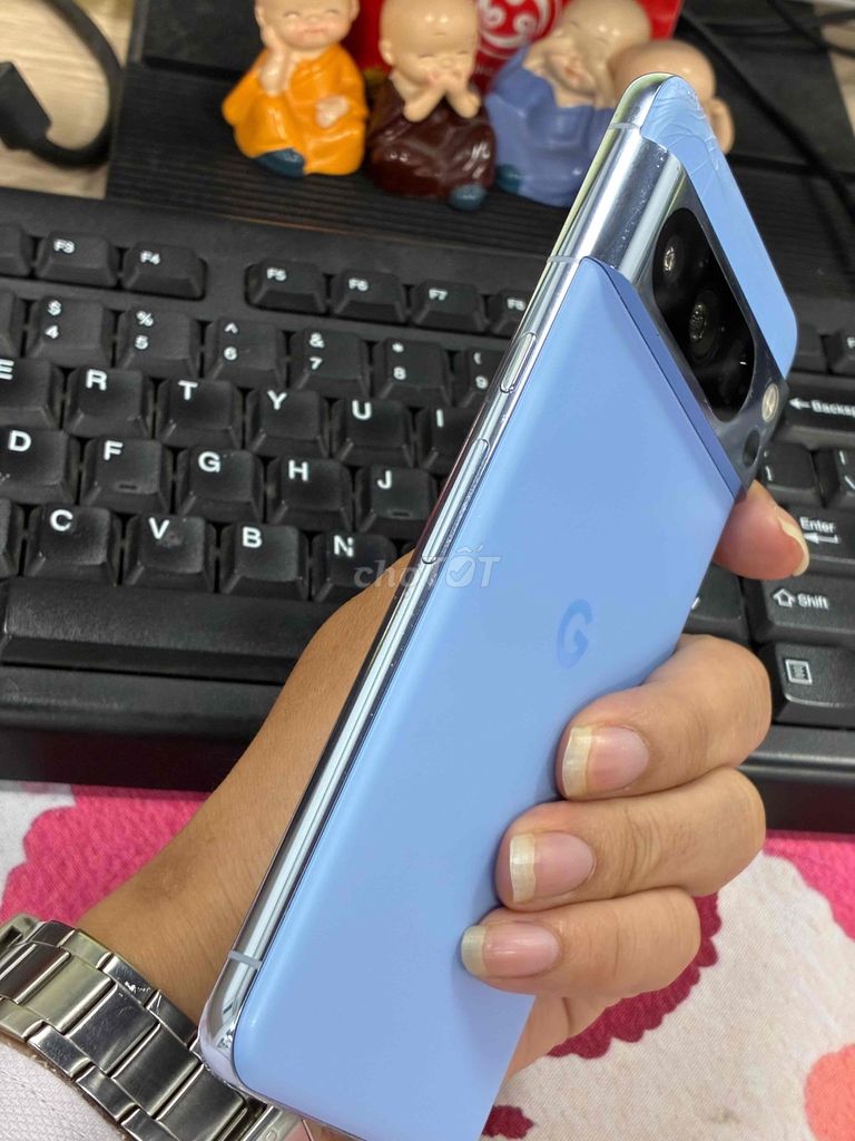 Google Pixel 8 pro lock xanh treo logo. Mua bán Điện thoại tại Quận 5 Tp Hồ Chí Minh được đăng bởi nguyễn minh thành hình 1
