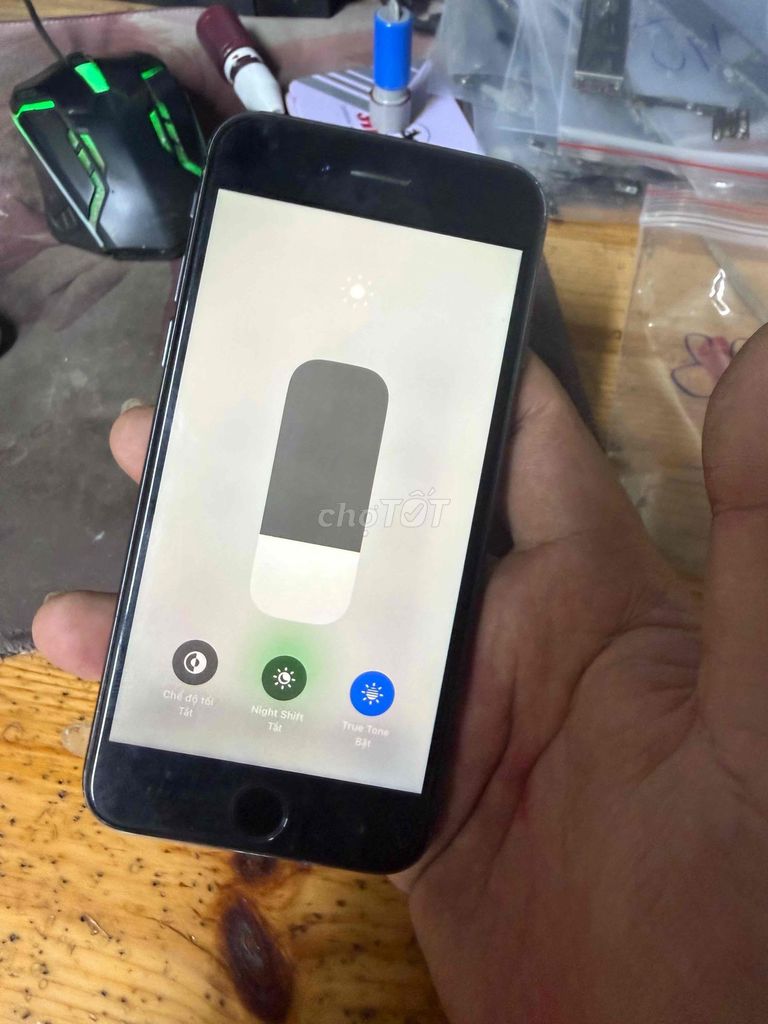 Apple iPhone 8 8GB Đen Đã sử dụng. Mua bán Điện thoại tại Thành phố Biên Hòa Đồng Nai được đăng bởi Huỳnh lợi Tân Hiệp  hình 1