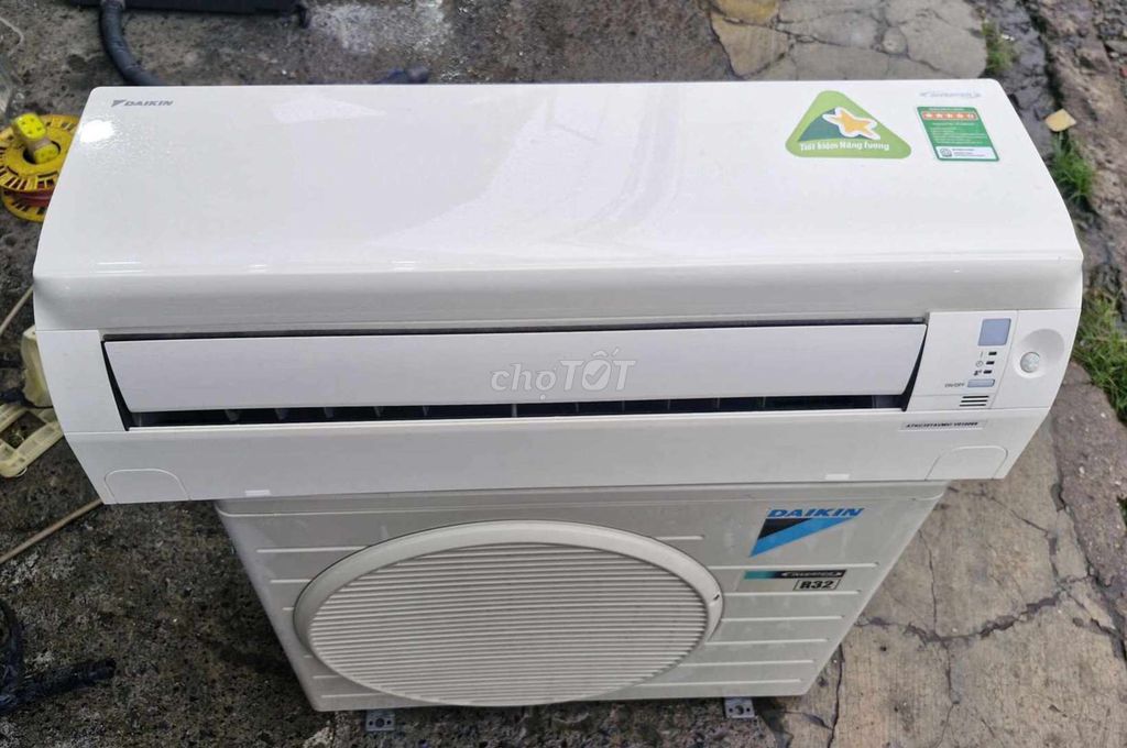 Máy lạnh daikin 1hp inveter đời mới bao lắp đặt