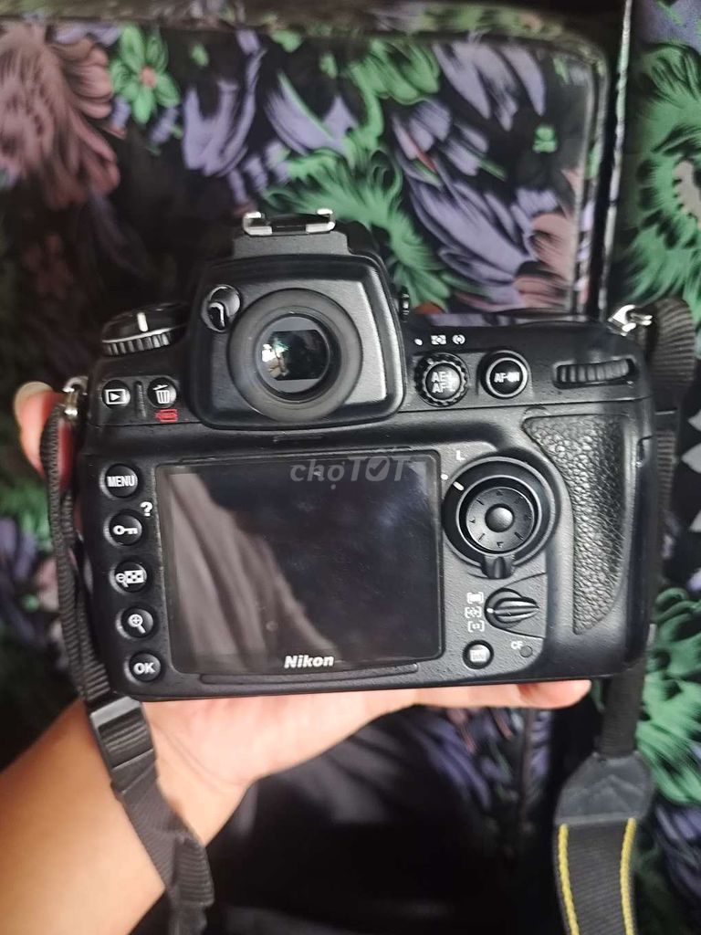 Máy ảnh Nikon D700 Đen 4GB 50mm f/1.8G. Mua bán Máy ảnh, Máy quay tại Quận Long Biên Hà Nội được đăng bởi Dương Dương  hình 1