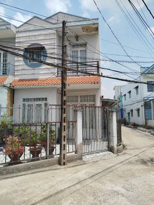 Cần bán xuất cảnh. Mua bán nhà ở tại Huyện Cần Giuộc Long An được đăng bởi Hiền