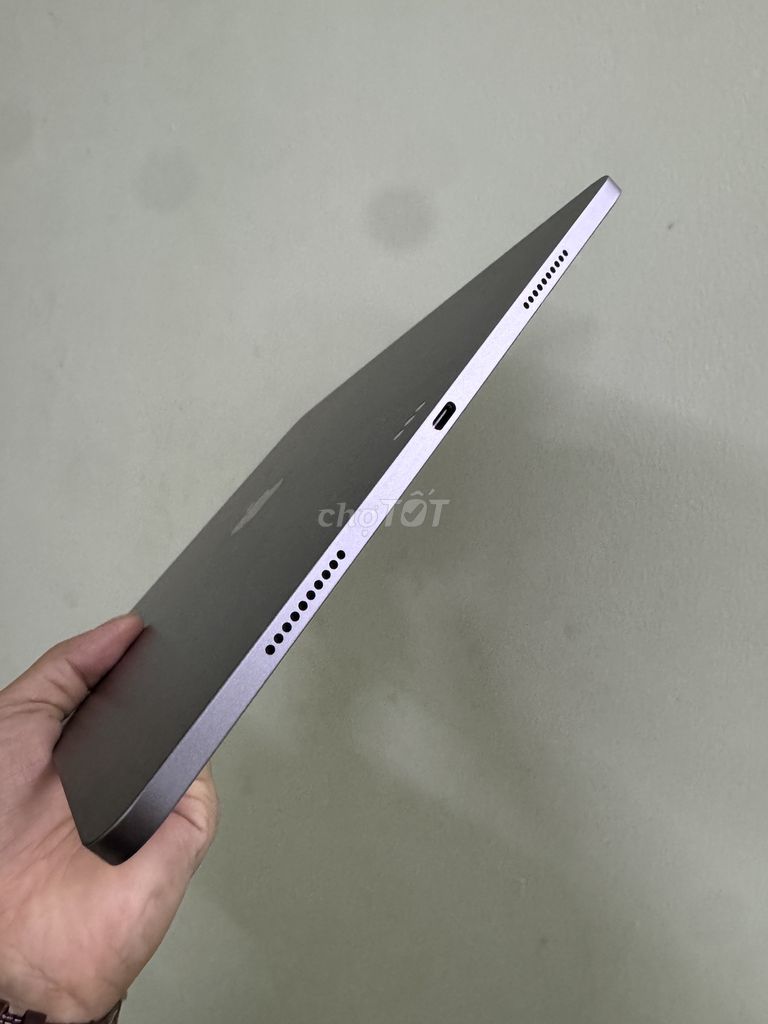 Cần bán ipad pro 12.9 M2