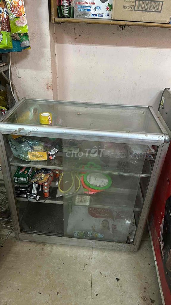 Tủ trưng bày Kính, Kim loại 3 ngăn. Mua bán Tủ, kệ gia đình tại Quận Bắc Từ Liêm Hà Nội được đăng bởi Minh Phương hình 1