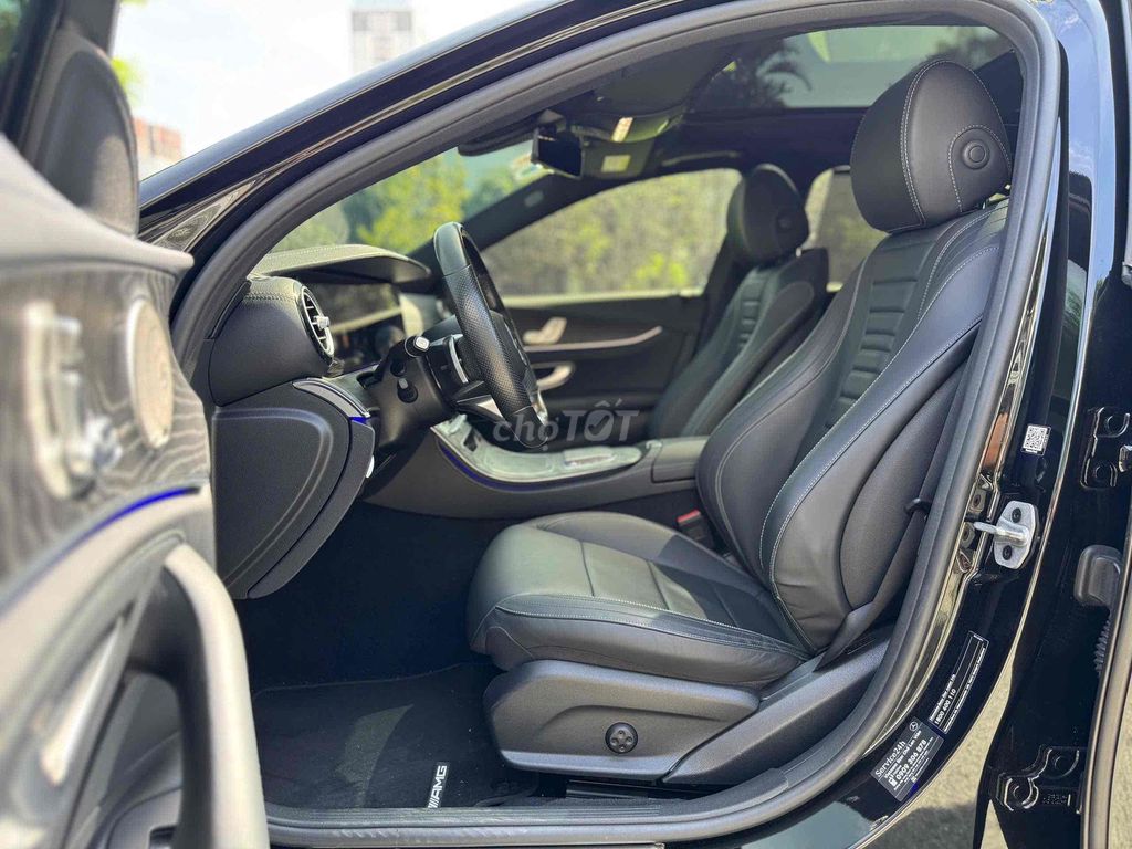 Mercedes-Benz E300 AMG 2022 Đen 16666 km. Mua bán Ô tô tại Quận 7 Tp Hồ Chí Minh được đăng bởi PHÁT ĐẠT LUXURY CAR hình 7