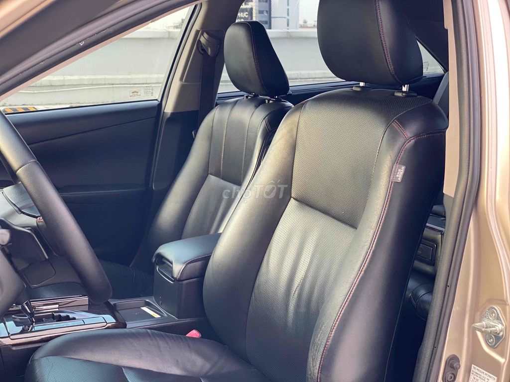 Toyota Camry 2016 2.5Q 90.000 km. Mua bán Ô tô tại Quận Bình Thạnh Tp Hồ Chí Minh được đăng bởi Toyota Sure hình 9