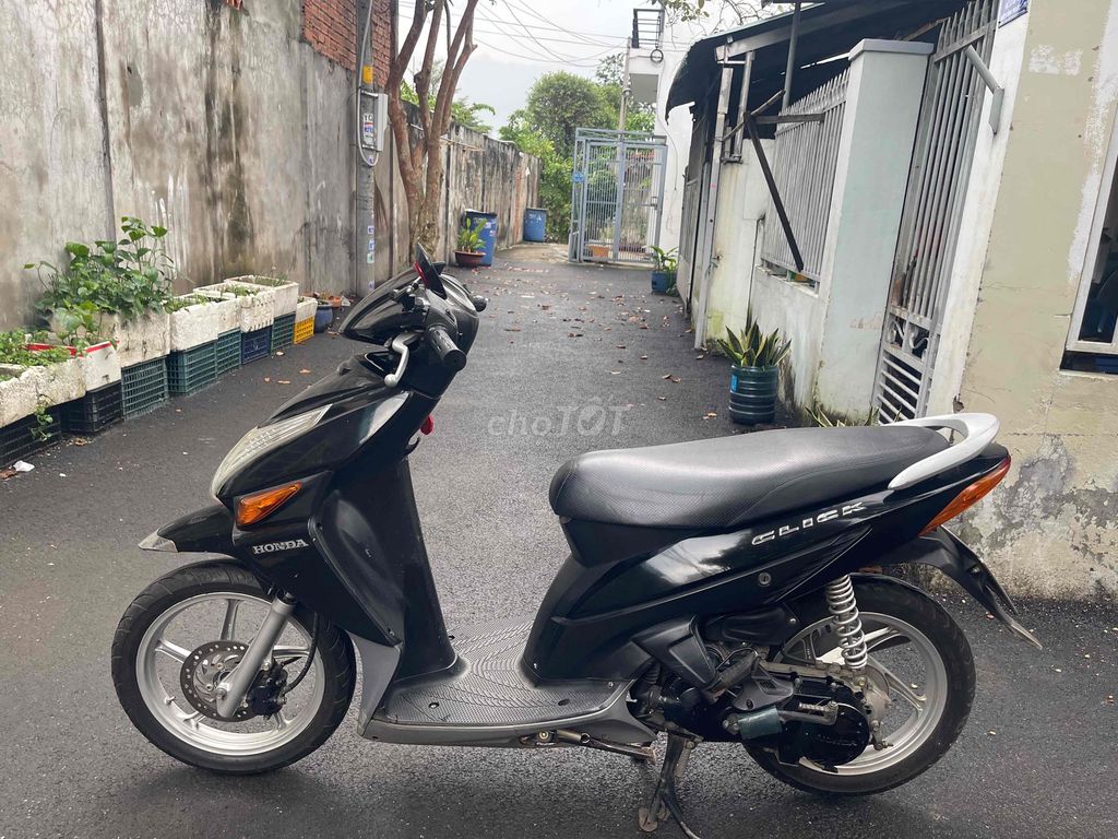 Bán honda click máy êm, giấy tờ đầy đủ. Mua bán Xe máy tại Thành phố Thủ Đức Tp Hồ Chí Minh được đăng bởi Bảo An hình 3