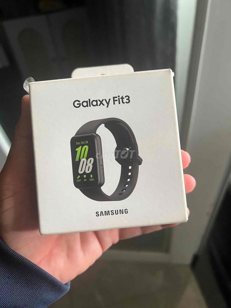 Samsung Galaxy Fit3 Đen. Mua bán Thiết bị đeo thông minh tại Thành phố Biên Hòa Đồng Nai được đăng bởi PHÚC XƯA hình 1