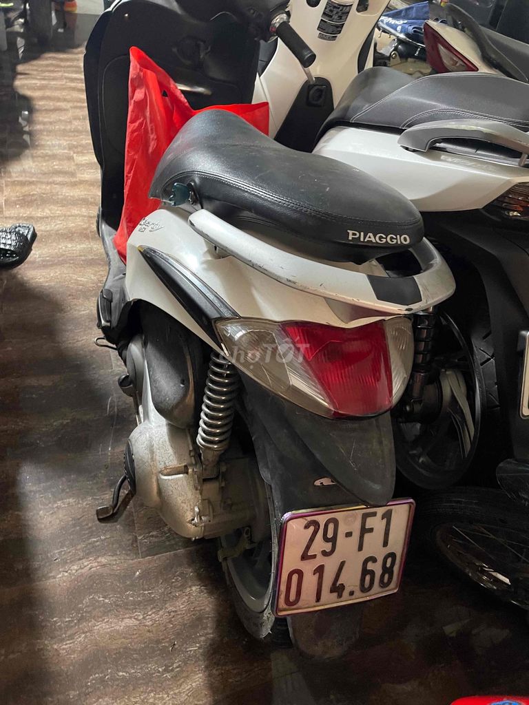 Em Bán Xe Liberty Fi Máy Êm Ru Chạy Ngon Biển 29. Mua bán Xe máy tại Quận Hoàng Mai Hà Nội được đăng bởi Tuấn Giang hình 3