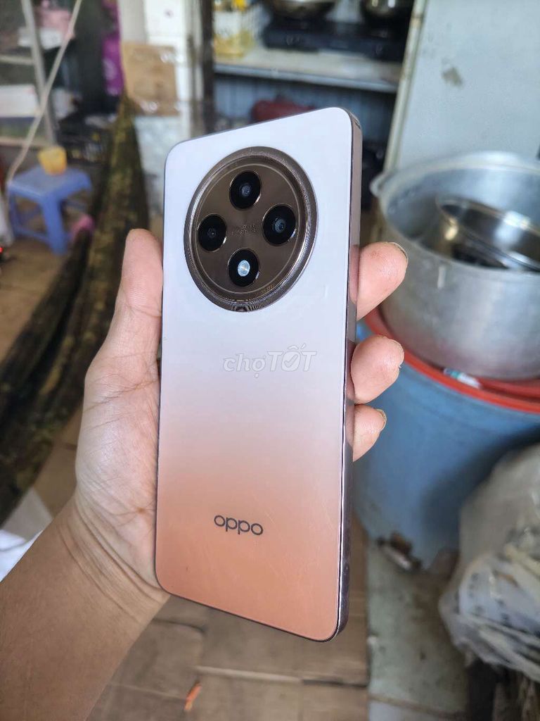 Oppo Reno 12F 5G 12/256GB Trắng cam. Mua bán Điện thoại tại Huyện Long Điền Bà Rịa - Vũng Tàu được đăng bởi Vựa Gà Vũng Tàu hình 1