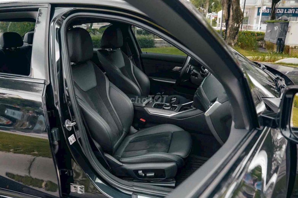 BMW 330i M Sport 2022 Lướt Đẹp. Mua bán Ô tô tại Quận Bình Tân Tp Hồ Chí Minh được đăng bởi Hoàng Thọ hình 12