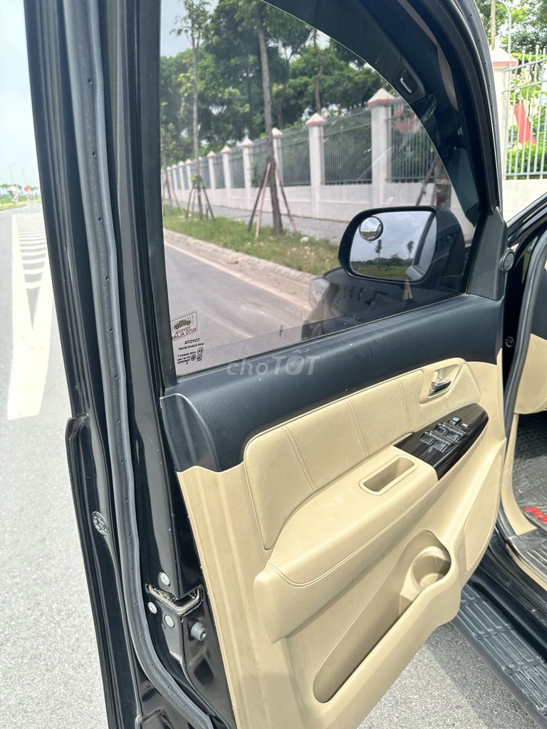 Toyota Fortuner 2015 Đen. Mua bán Ô tô tại Huyện Đông Anh Hà Nội được đăng bởi Ngô Anh Minh hình 8