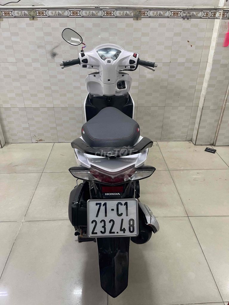 VS 2015 9 CHỦ BS 71 HỖ TRỢ GÓP OĐ  CÓ GL ĐỖI XE. Mua bán Xe máy tại Huyện Hóc Môn Tp Hồ Chí Minh được đăng bởi Khaianh  hình 3