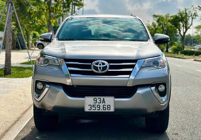 Bán Toyota Fortuner 2.7V xăng 2017 xe gia đình