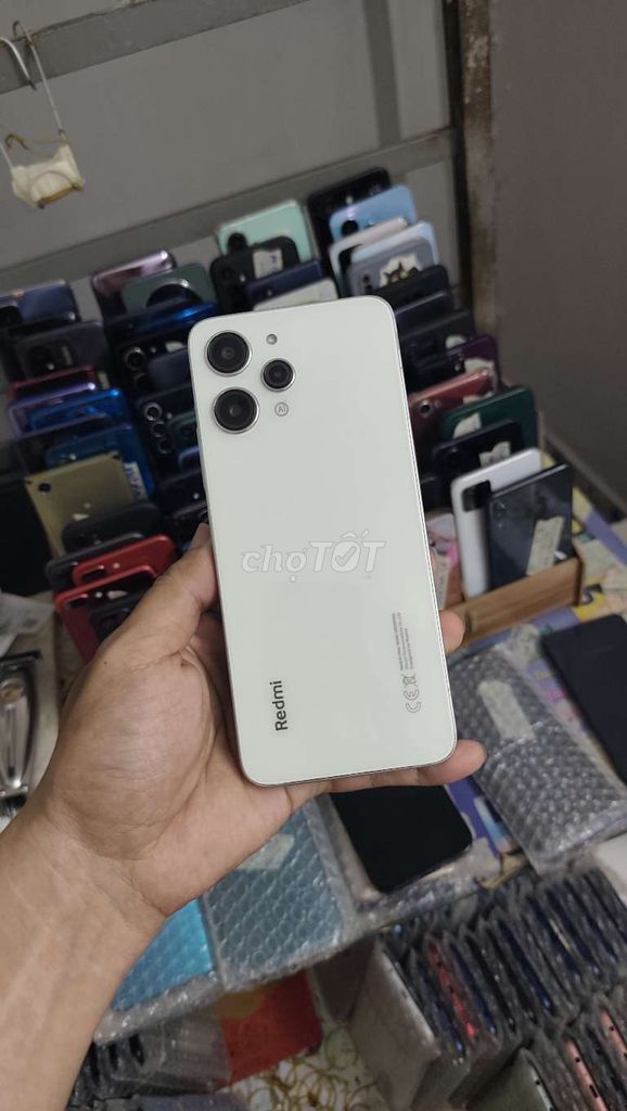 Xiaomi Redmi 12, 128gb, pin 5000. Mua bán Điện thoại tại Quận Gò Vấp Tp Hồ Chí Minh được đăng bởi A LONG   nhận thanh toán THẺ TÍN DỤNG hình 1