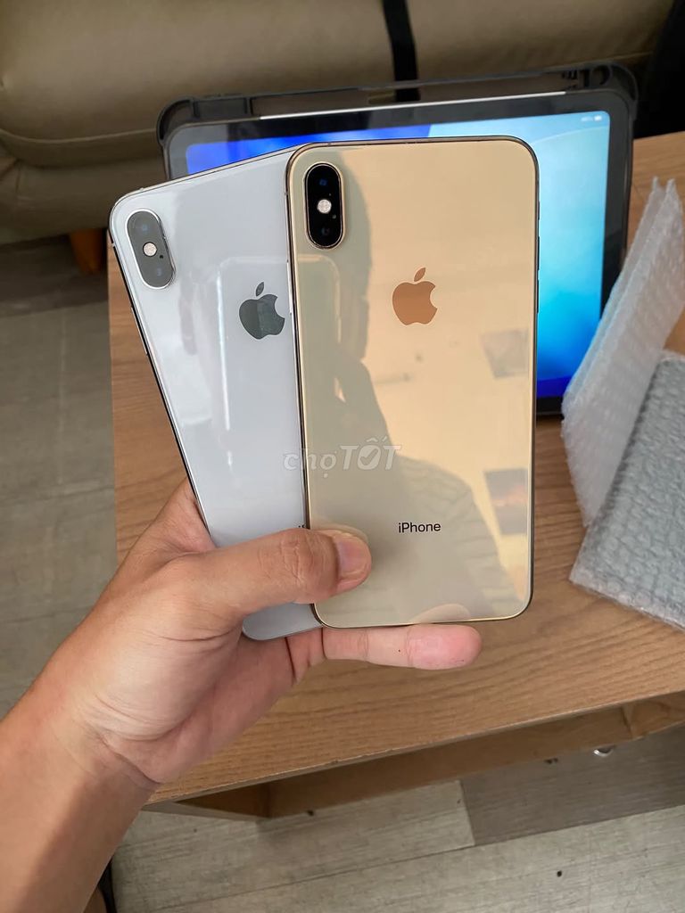 Apple iPhone Xs Max 64GB Vàng, Trắng Đã sử dụng. Mua bán Điện thoại tại Quận 10 Tp Hồ Chí Minh được đăng bởi Hội Đồ Điện Tử hình 1