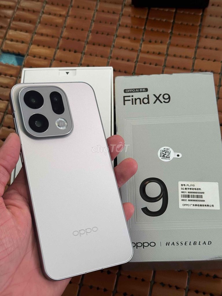 Oppo Find X9 ram 12GB/256GB fullbox đẹp 99 bán. Mua bán Điện thoại tại Thành phố Thủ Dầu Một Bình Dương được đăng bởi Hoàng hải hình 1