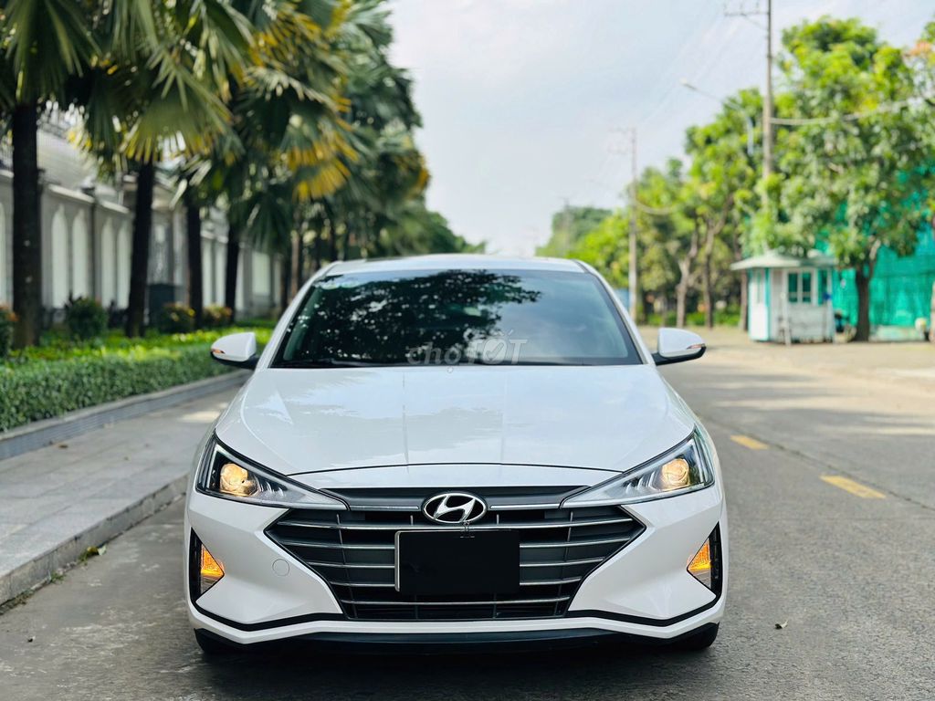 Hyundai Elantra 1.6 AT 2020 - 20000 km. Mua bán Ô tô tại Thành phố Dĩ An Bình Dương được đăng bởi Siêu Thị Ô Tô Bình Dương  hình 4