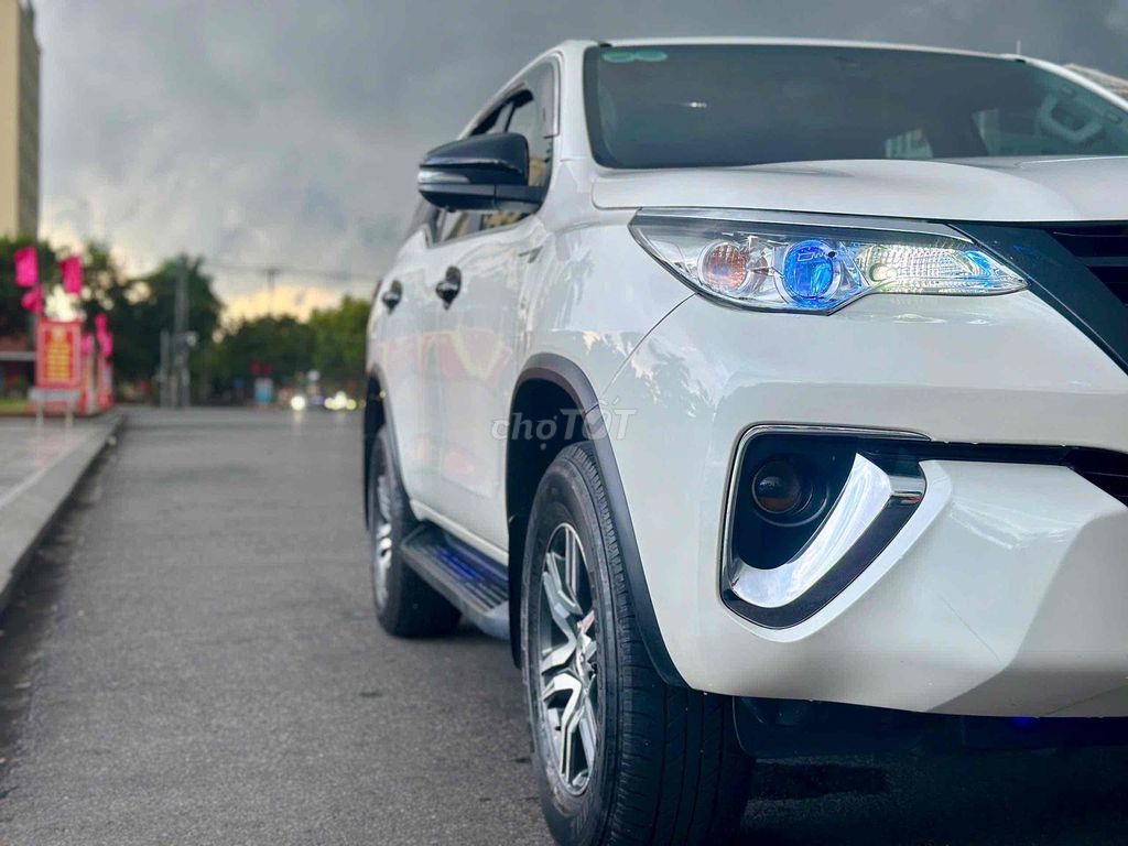 Toyota Fortuner 2019 2.4G 4x2 AT - 81234 km. Mua bán Ô tô tại Quận Hải Châu Đà Nẵng được đăng bởi Xuân Vũ TAMKYCAR hình 2