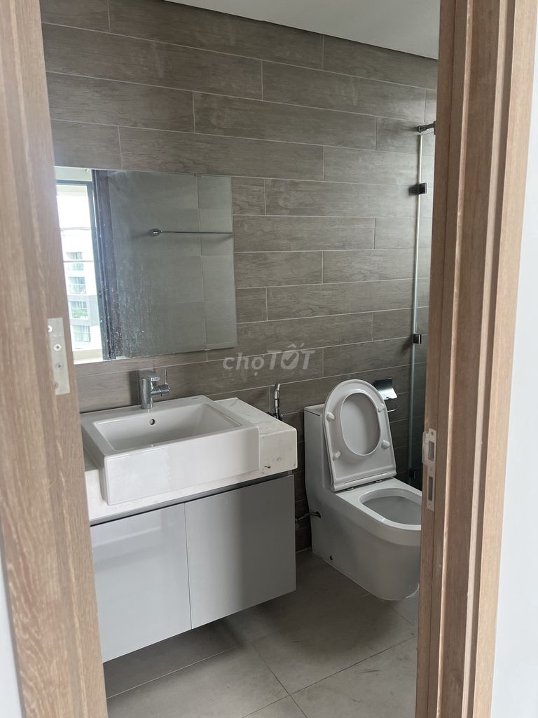 Cho thuê HOT Diamond Alnata 2PN-2WC miễn phí quản lý 6 tháng, ở ngay