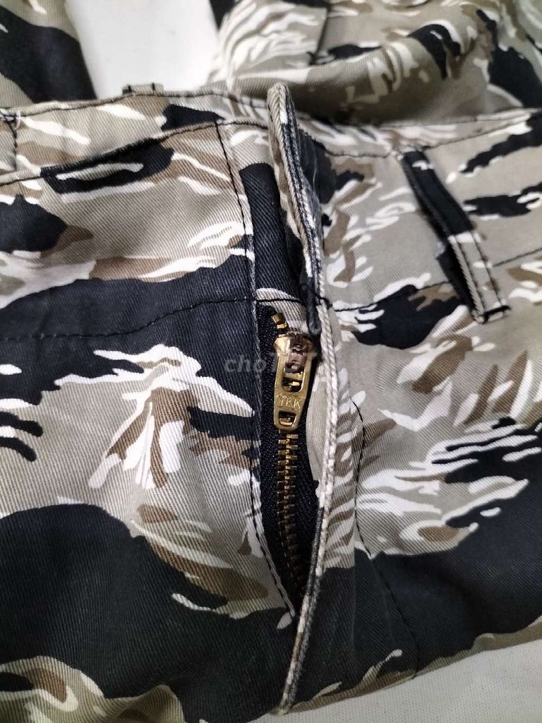 Quần Short Túi Hộp Tiger Camo Nude Bones