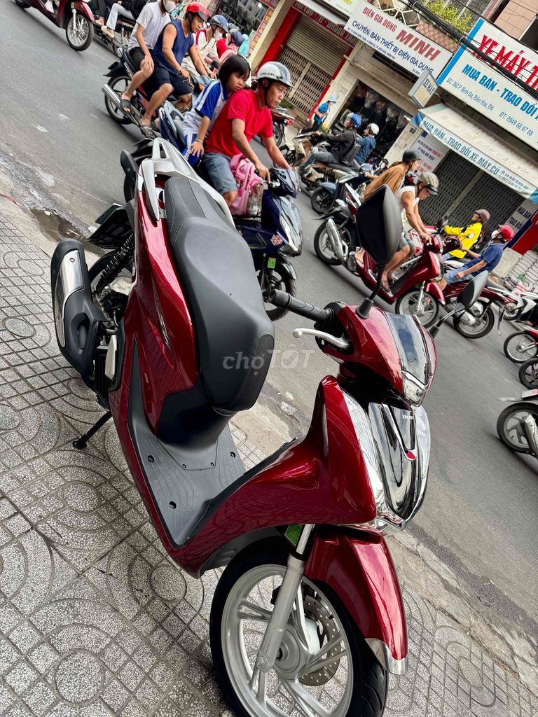 🟢🟢 SH 125 ABS đỏ đen đký T12/2021 rất đẹp có góp. Mua bán Xe máy tại Thành phố Biên Hòa Đồng Nai được đăng bởi XE MÁY CŨ THÀNH MỸ  hình 3