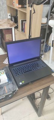 Lenovo i7 9750h + 1050 giá 5.5tr. Mua bán Laptop tại Thành phố Đồng Xoài Bình Phước được đăng bởi Nguyễn Đình Tính